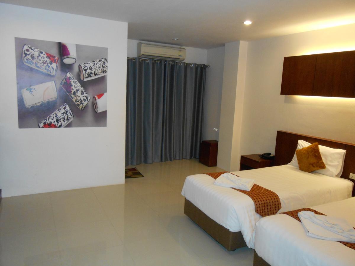Hotel 7 Sky Residency Patong Exterior foto