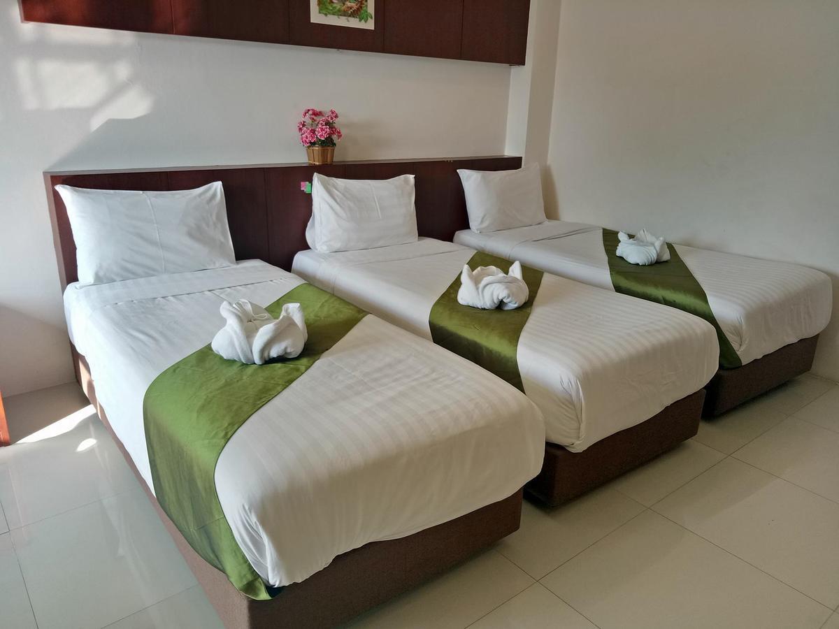 Hotel 7 Sky Residency Patong Exterior foto